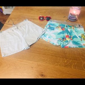 🦋🦋Lot shorts girls size 12 Roxy